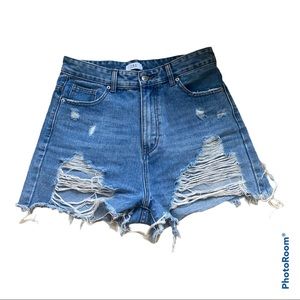 DESTROYED HIGH-WAISTED DENIM SHORTS